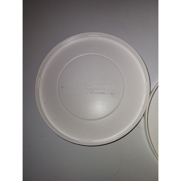 The Pampered Chef Manual Food Processor Replacement Lids Set of 2 - Picture 5 of 5